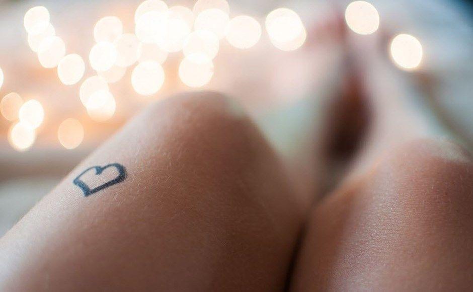 6 Ways to Feel Better about Your Body in Bed