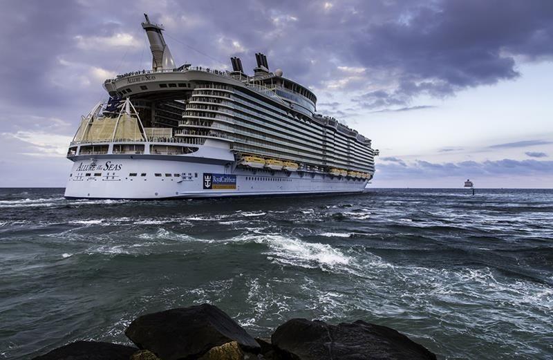 The 13 Most Irritating Things About Cruise Ships BUT are the best thing about Lifestyle Cruises